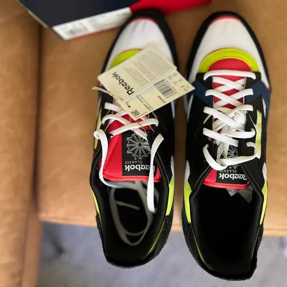 Reebok Classic Leather Modernize Sneakers - Picture 7 of 10